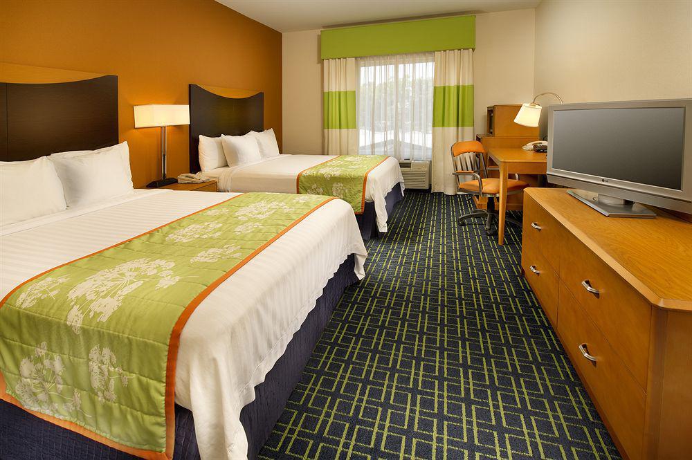 Fairfield Inn And Suites Κλίβελαντ Δωμάτιο φωτογραφία