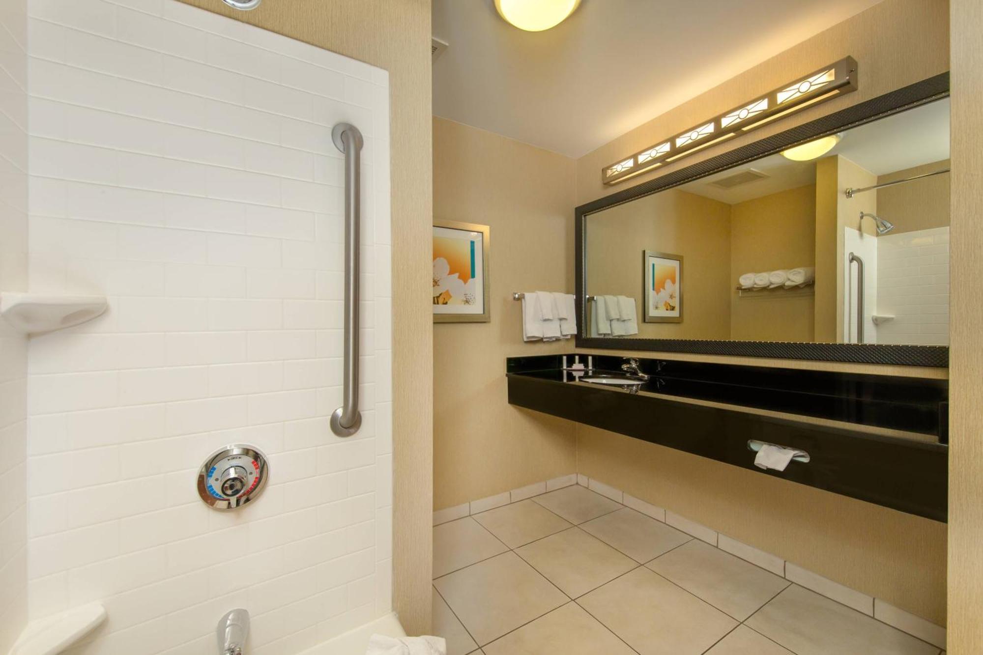 Fairfield Inn And Suites Κλίβελαντ Εξωτερικό φωτογραφία